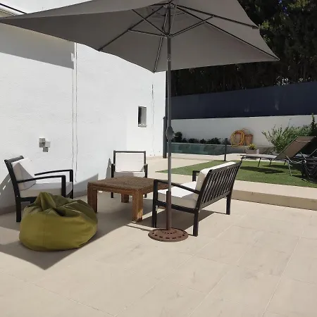 Apto. El Pozo De Nieves Con Piscina